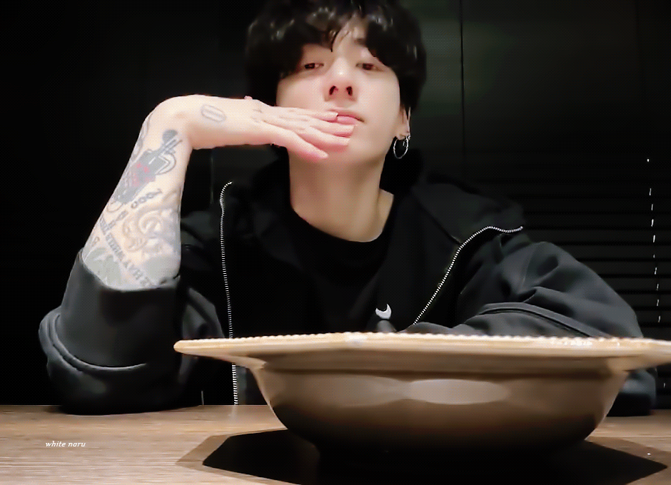 柾國 (防彈少年團)的最新照片