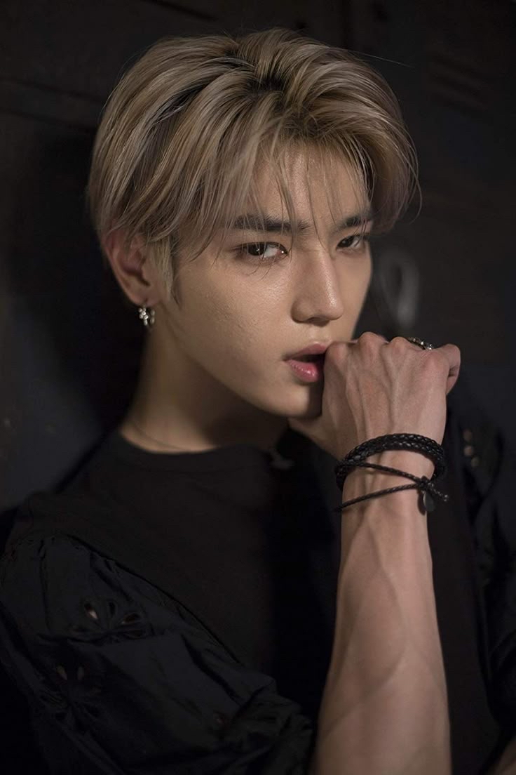 Behind-the-scenes cut of Taeyong (NCT 127)