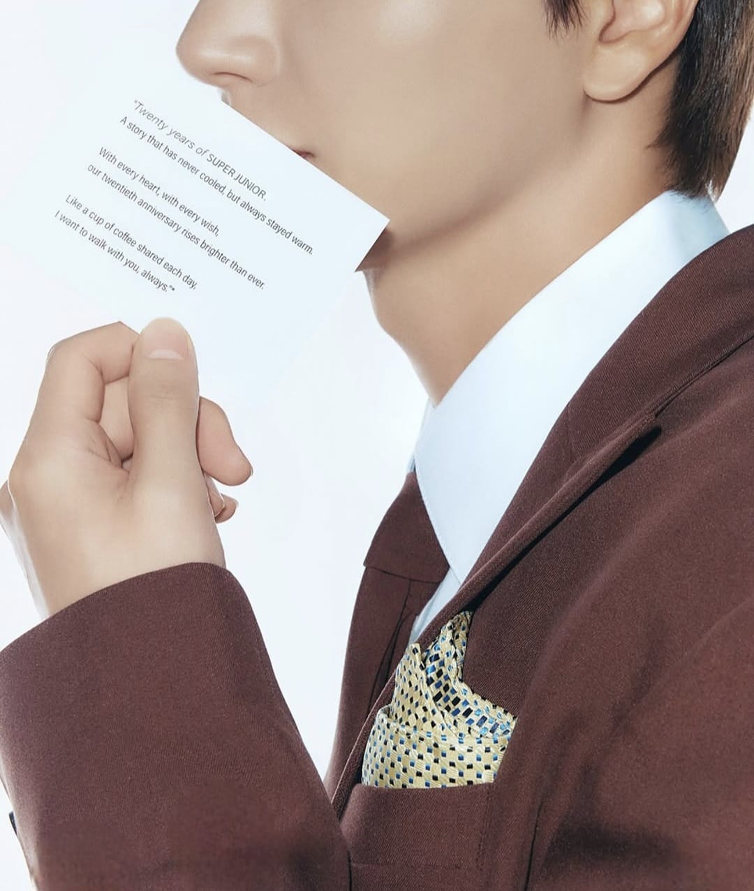 Behind-the-scenes cut of Leeteuk (Super Junior)