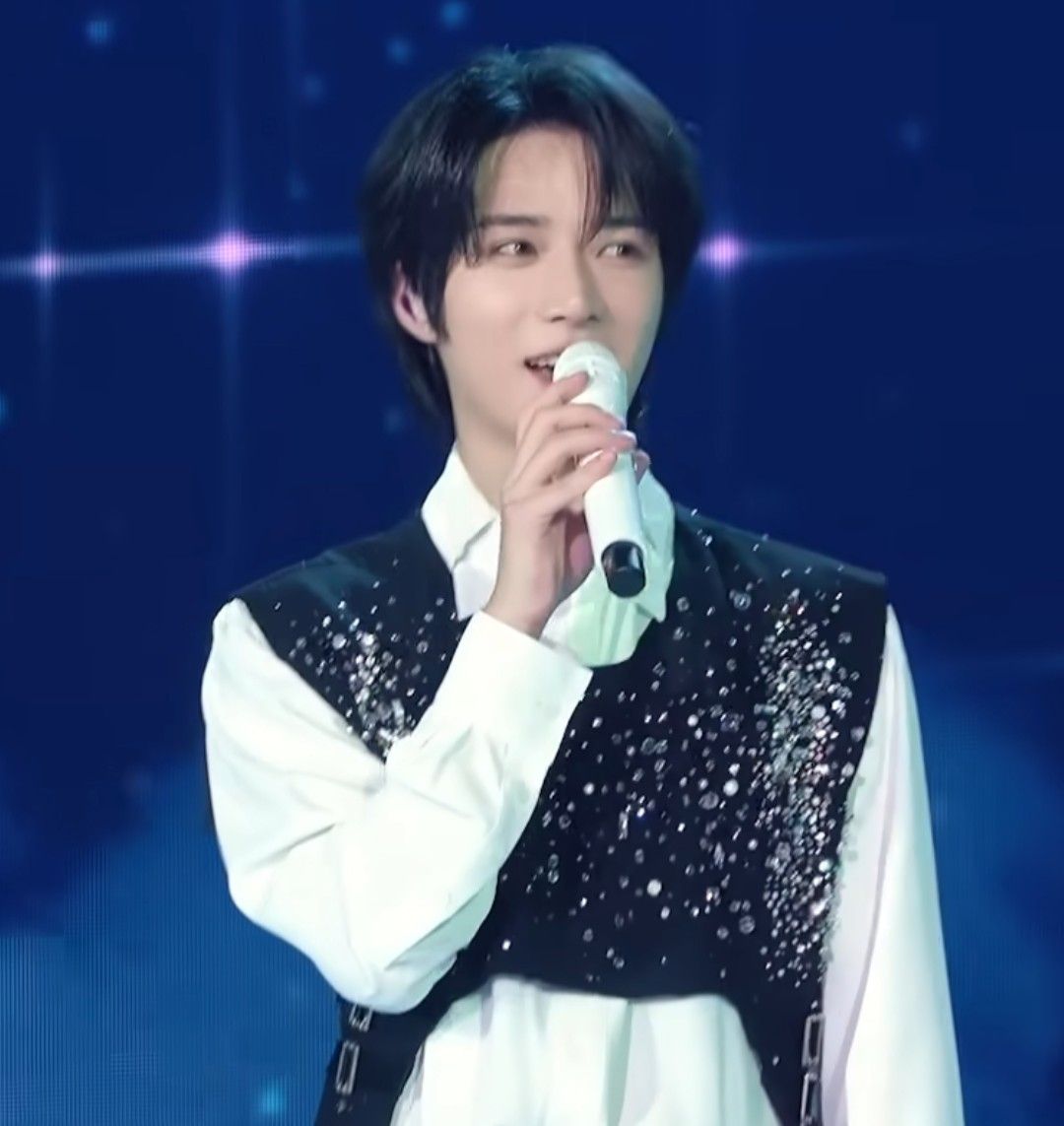 Latest photo of Beomgyu (TOMORROW X TOGETHER)