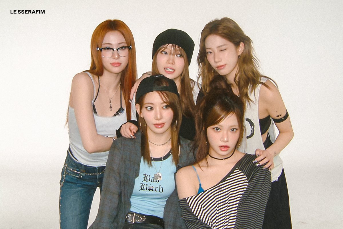 Recent activity shot of LE SSERAFIM