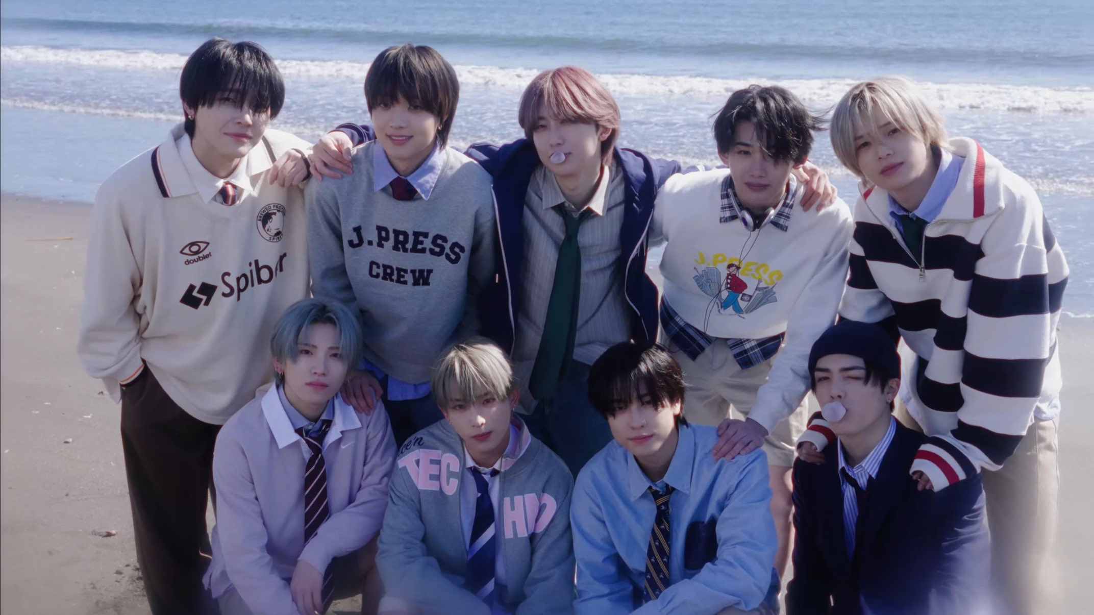 Behind-the-scenes cut of &TEAM