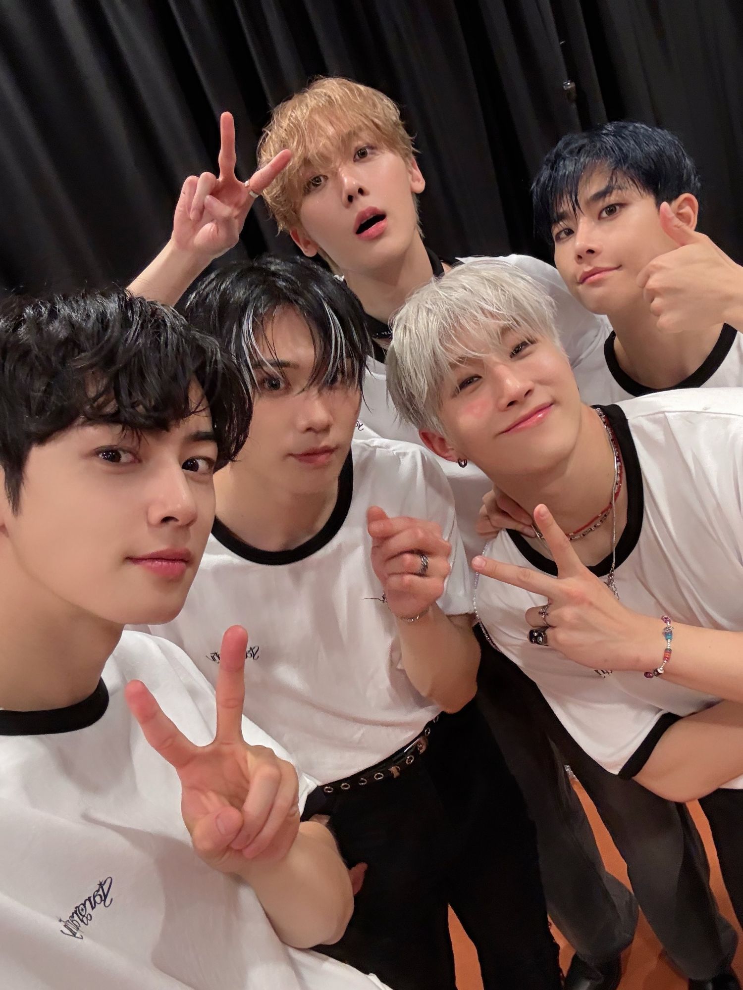 A moment captured by ASTRO's fan