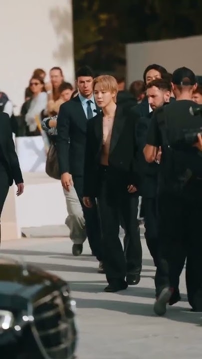 Fandom-recommended wallpaper image of Jimin (BTS)