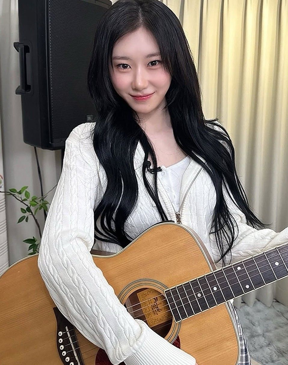 チェリョン (ITZY)の舞台裏ショット