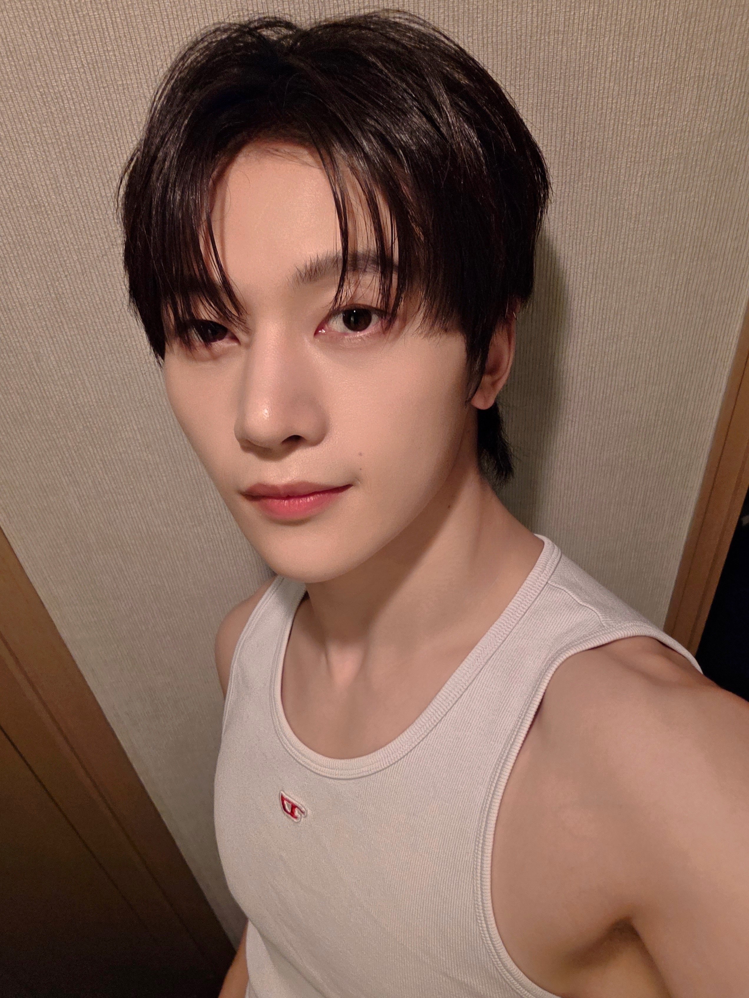 Recent activity shot of Seok Matthew (ZEROBASEONE)