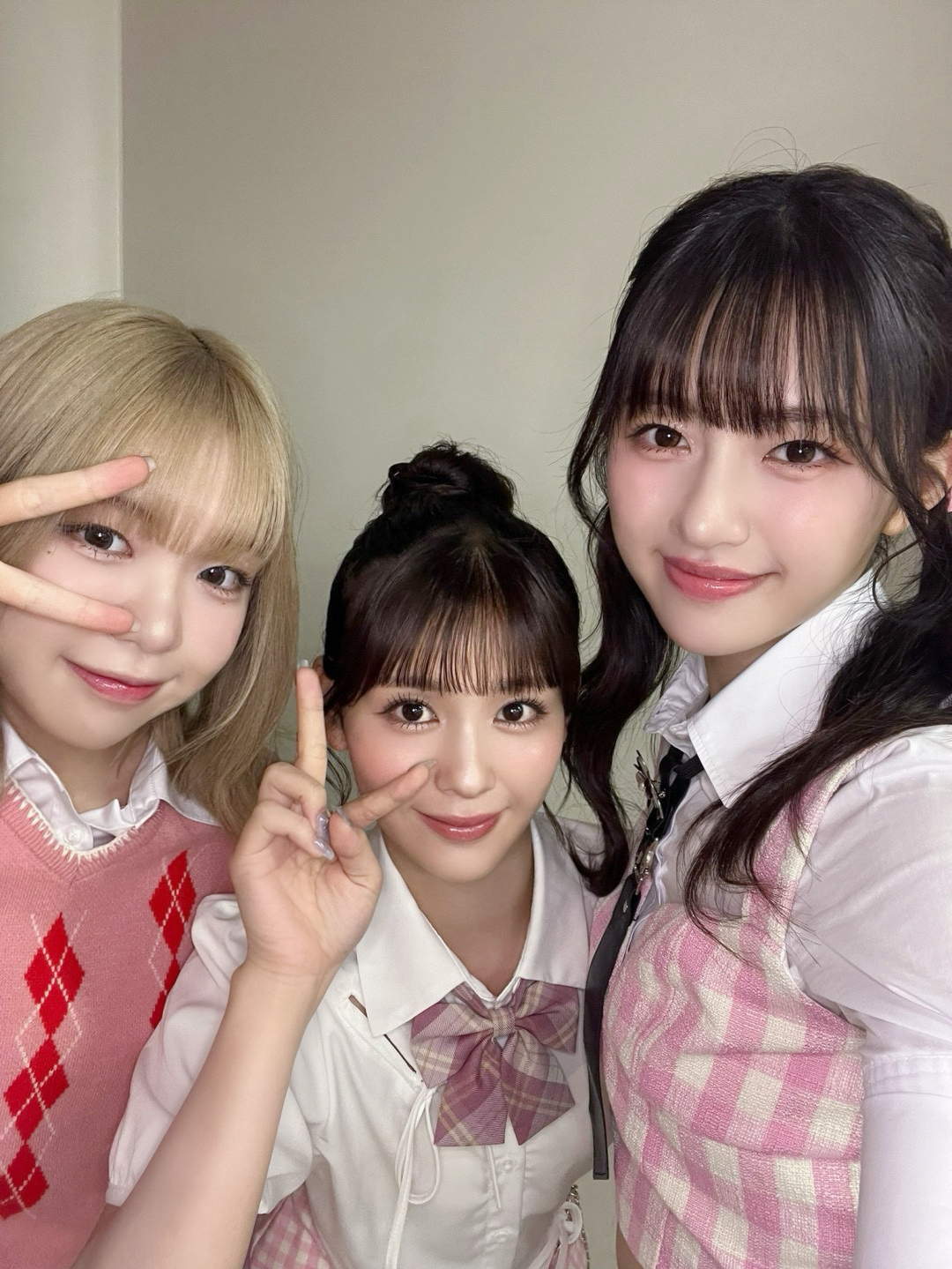 Behind-the-scenes cut of Ishii Ran (ME:I)