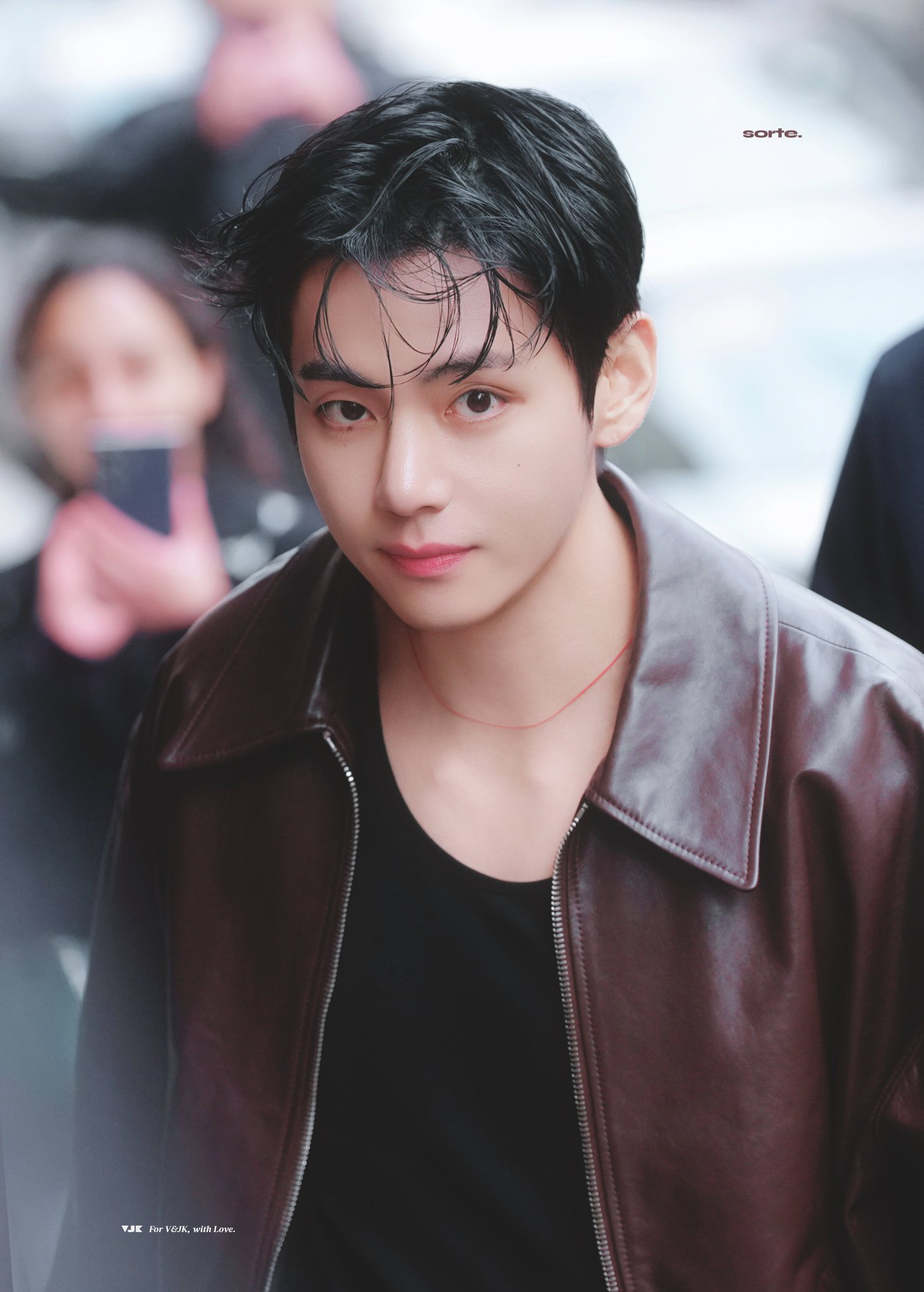 뷔 (방탄소년단)의 비하인드 컷