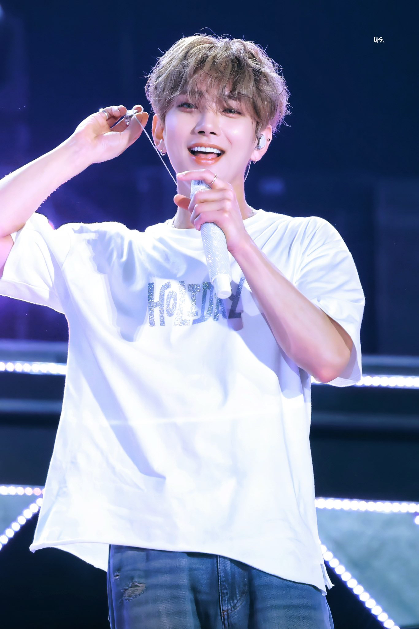 Recent activity shot of Joshua (SEVENTEEN)