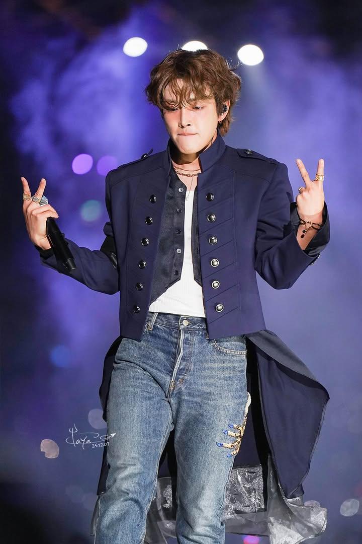 弘中 (ATEEZ)粉絲拍下的瞬間