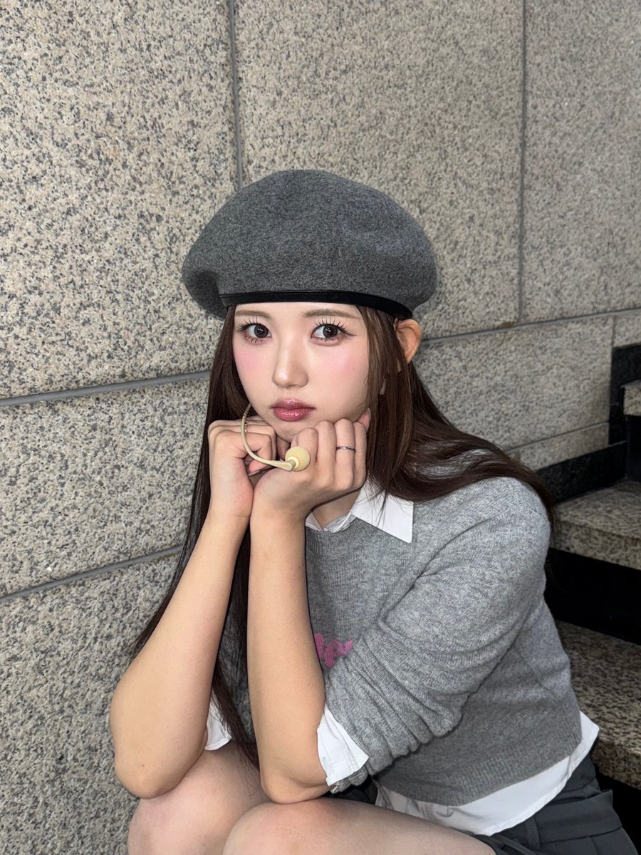 A moment captured by tripleS's fan