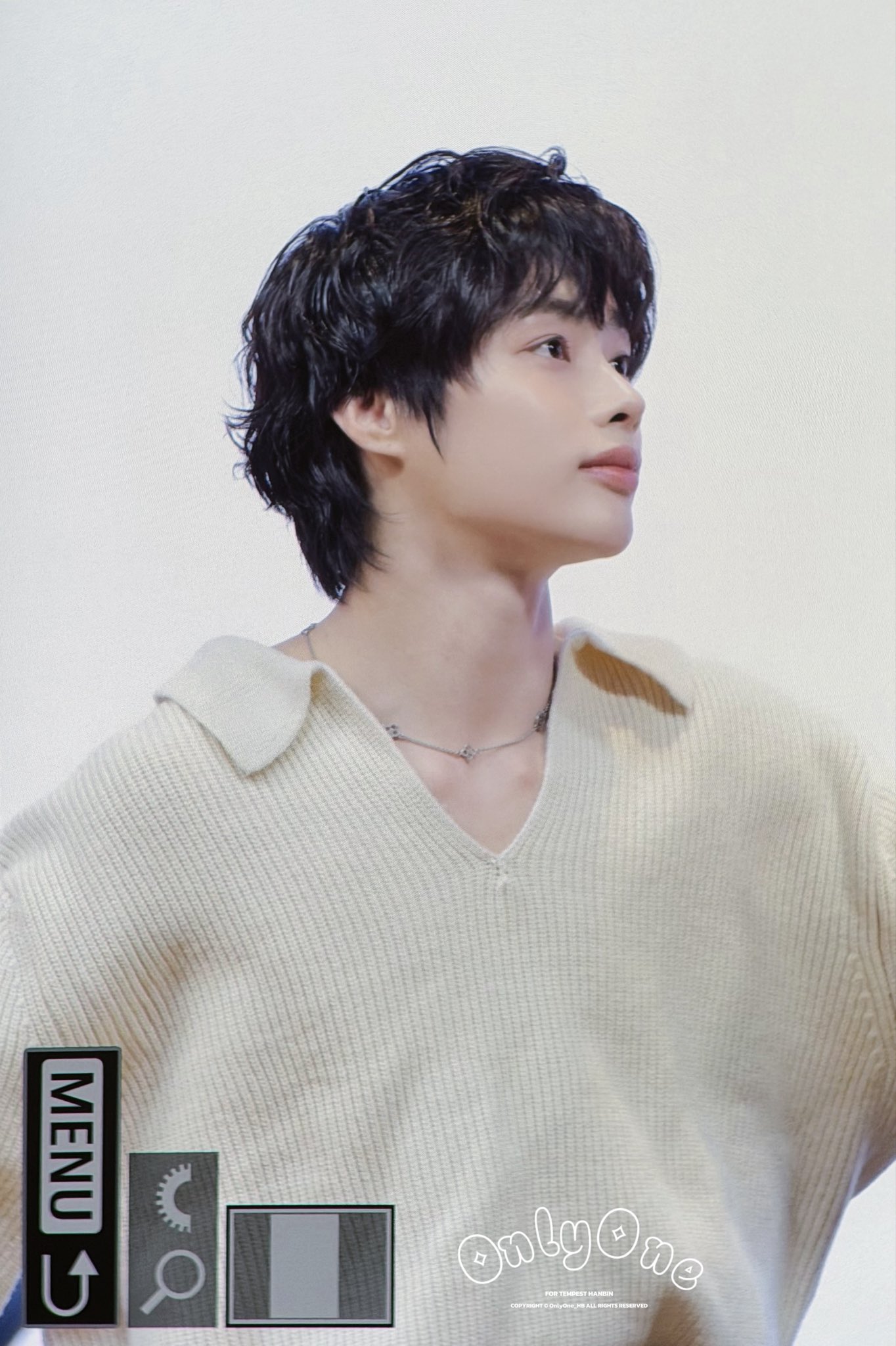 Foto terbaru Hanbin (TEMPEST)