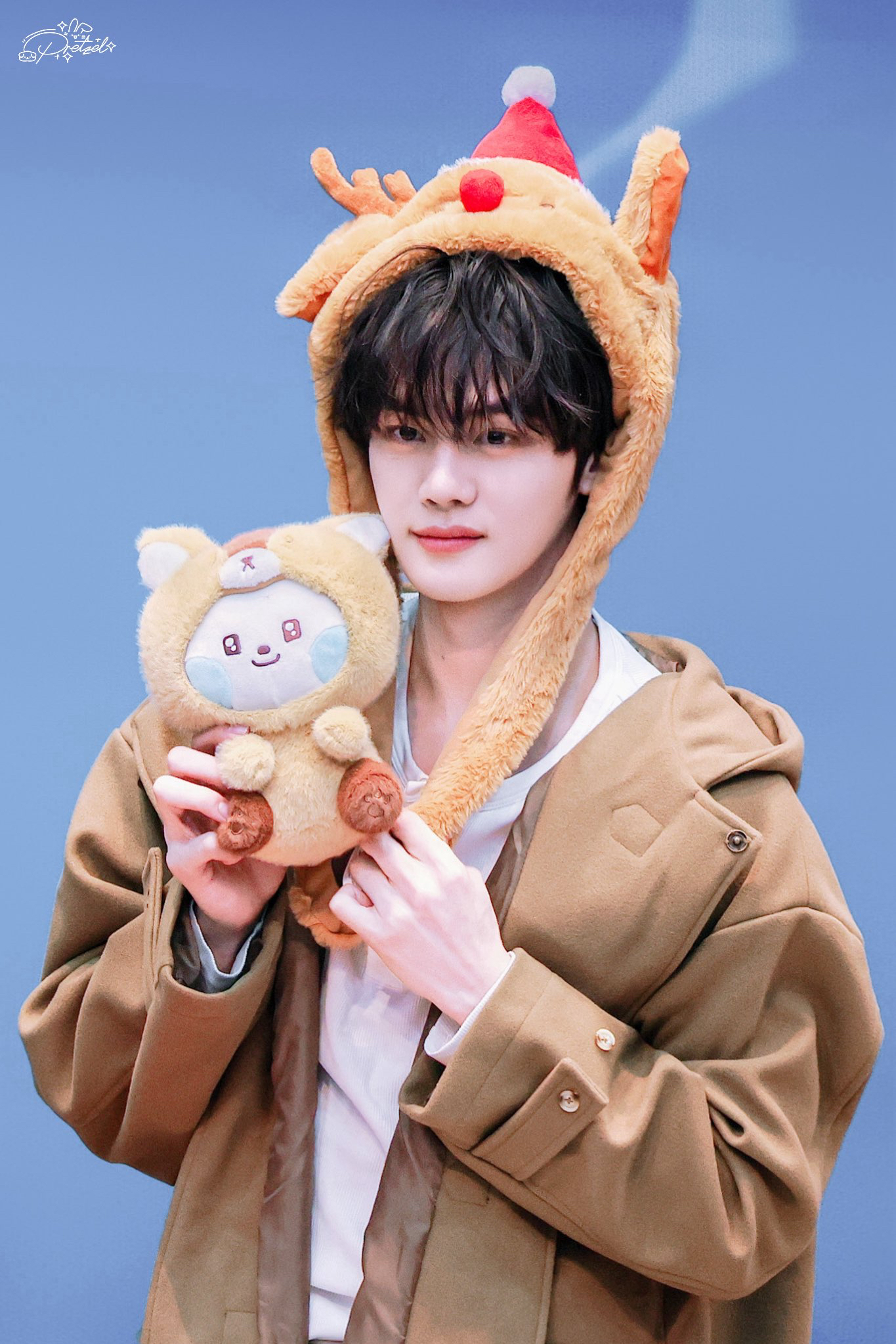 Behind-the-scenes cut of Kim Gyuvin (ZEROBASEONE)