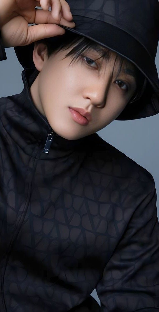 Wallpaper spesial buatan penggemar Changbin (Stray Kids)