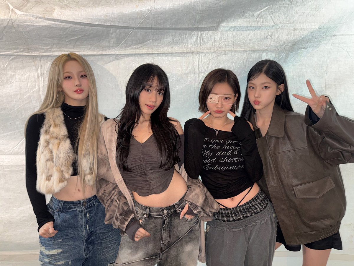 Behind-the-scenes cut of KISS OF LIFE