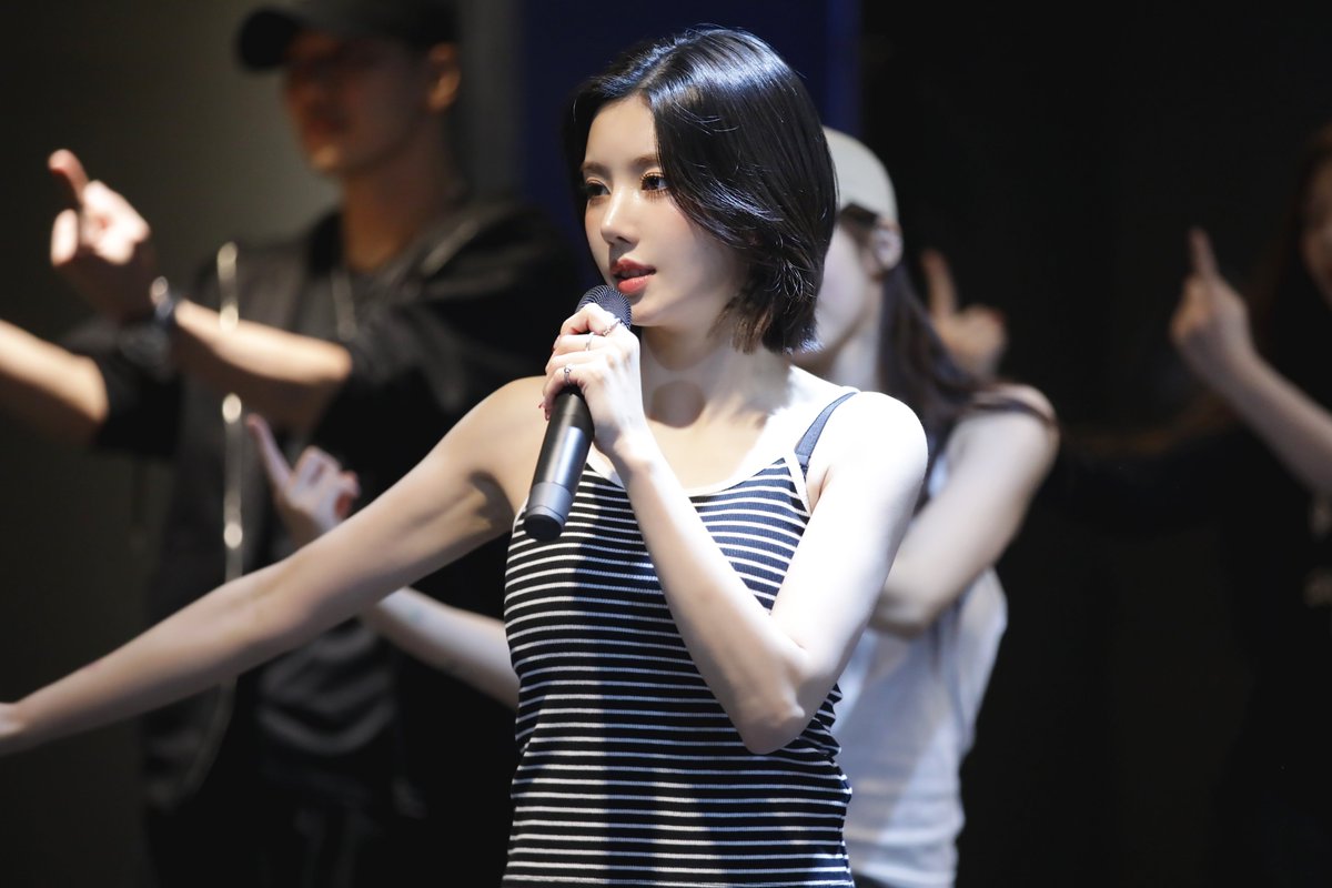 Recent activity shot of Kwon Eunbi