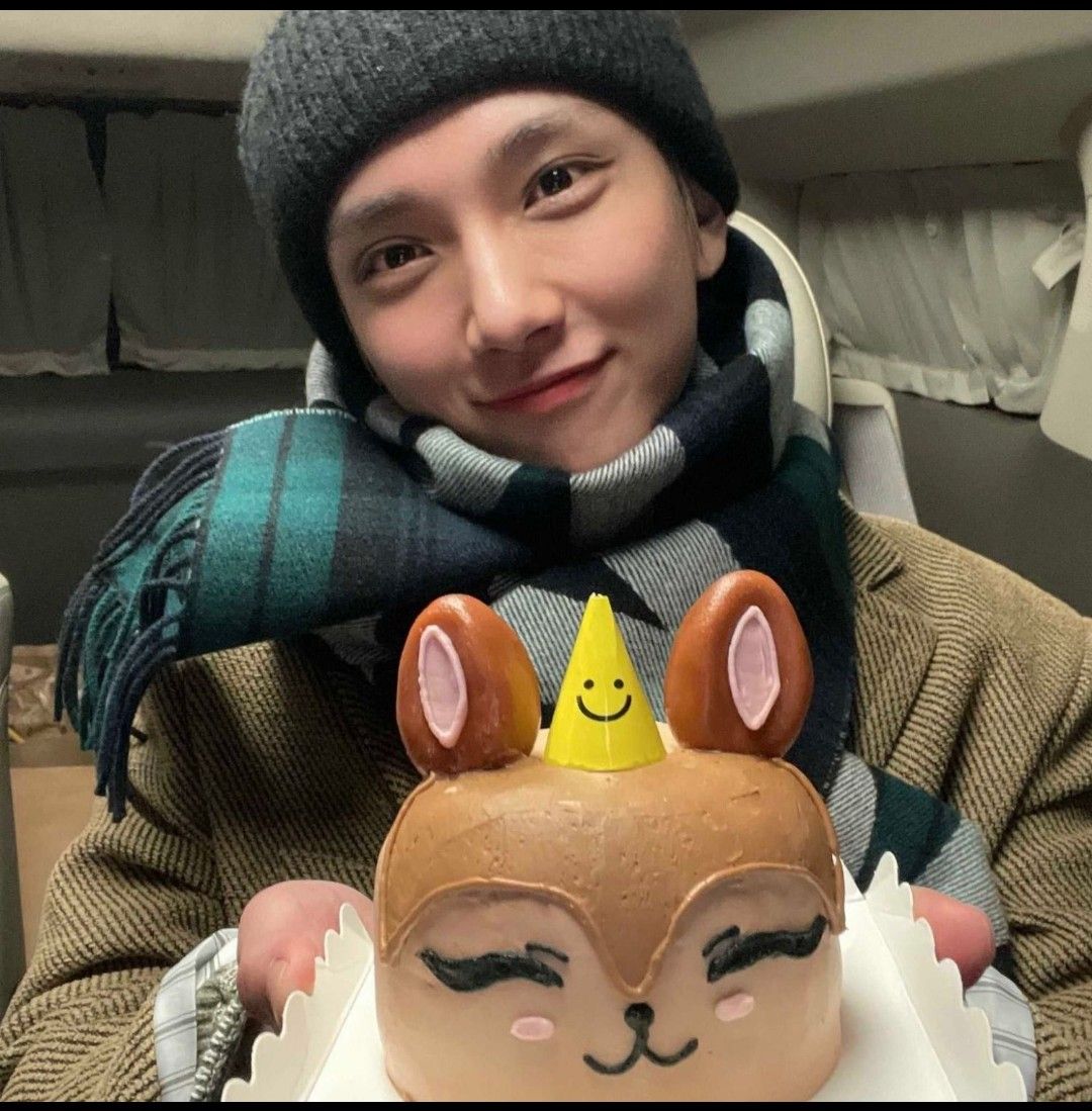 A moment captured by Joshua (SEVENTEEN)'s fan