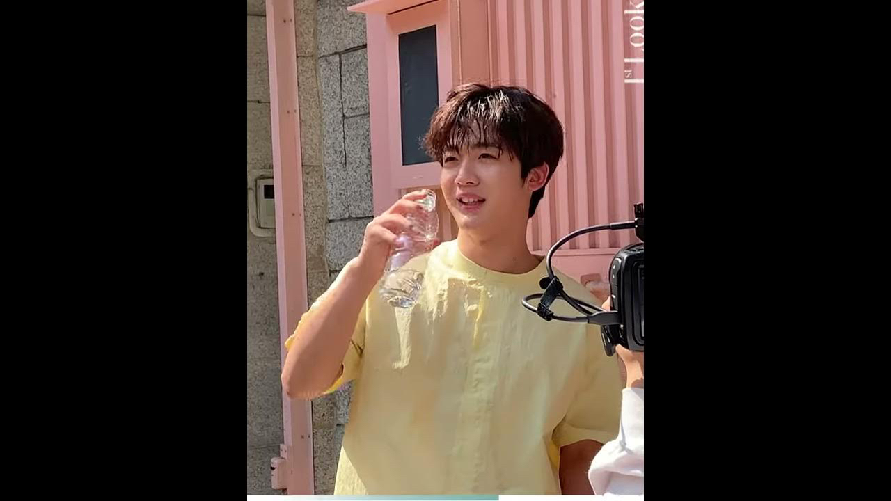 Shownu (MONSTA X)的幕后花絮