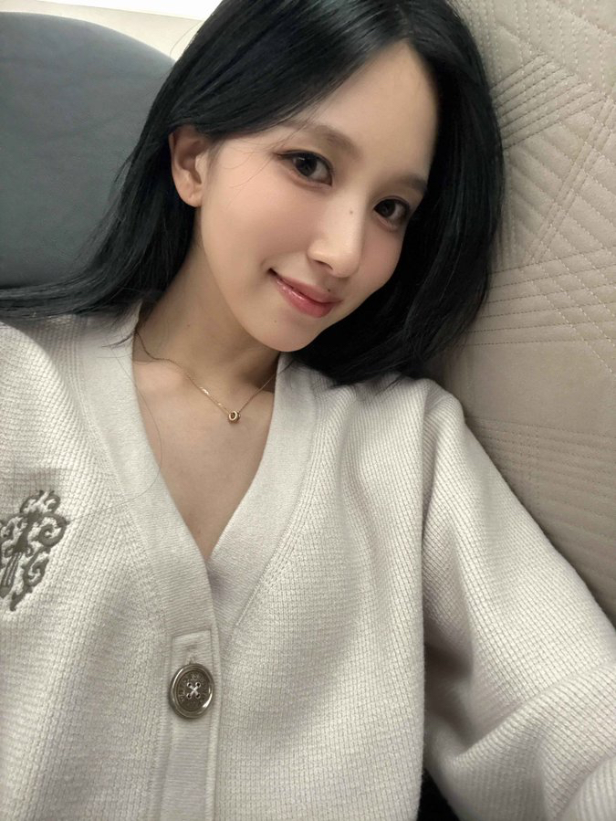 Latest photo of Mina (TWICE)