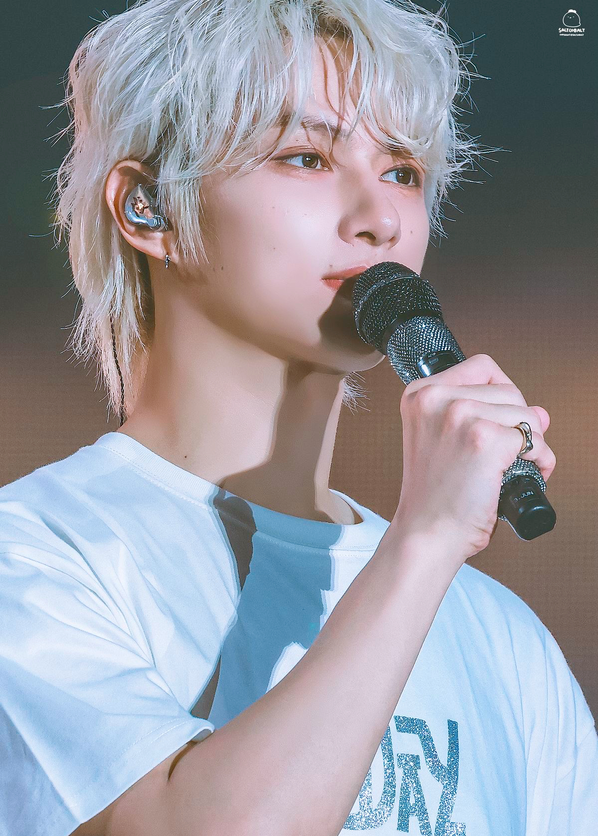 Jun (SEVENTEEN)的最新活动照片