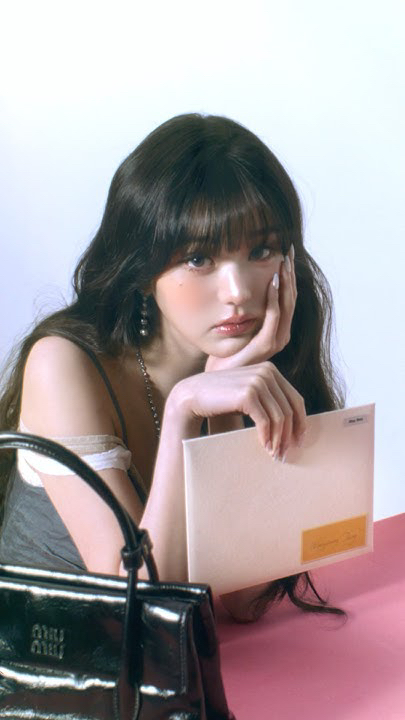 Fandom-recommended wallpaper image of Jang Wonyoung (IVE)