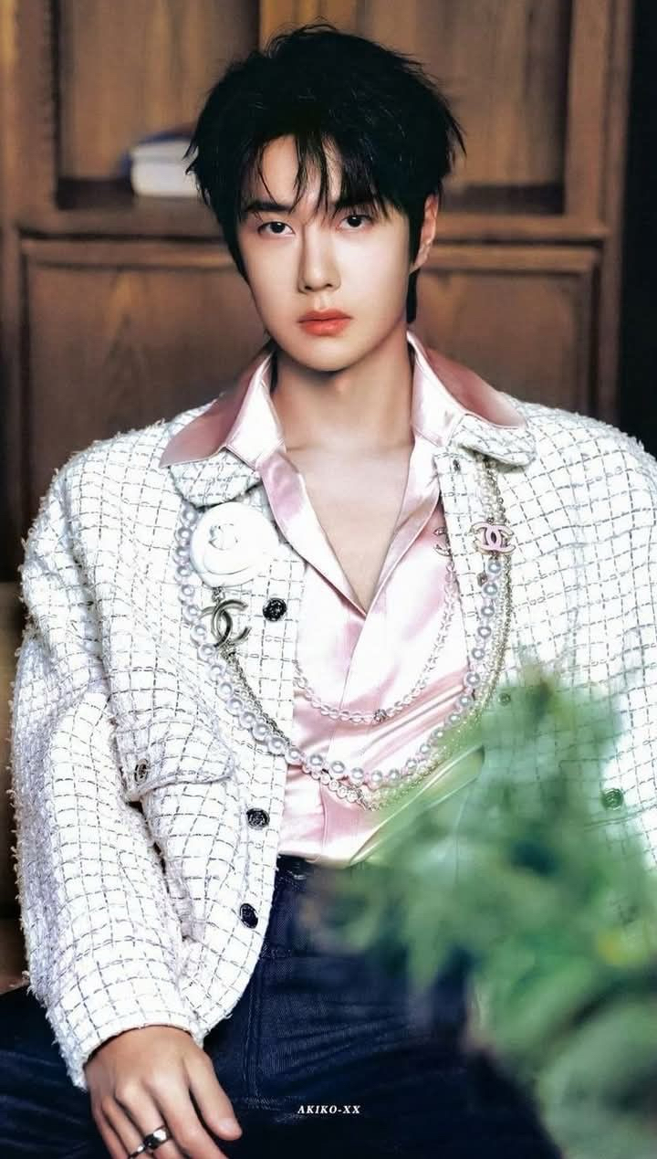 Behind-the-scenes cut of Wang Yibo