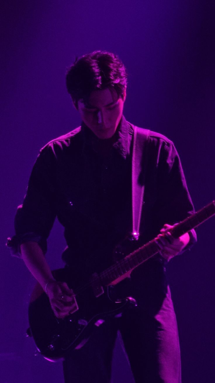 Today's most popular wallpaper in the Young K (DAY6) community