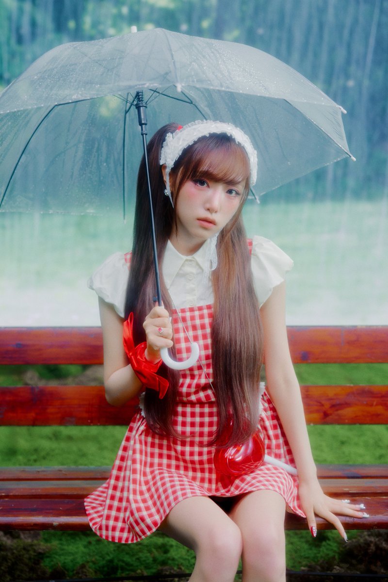 Recent activity shot of Choi Yena