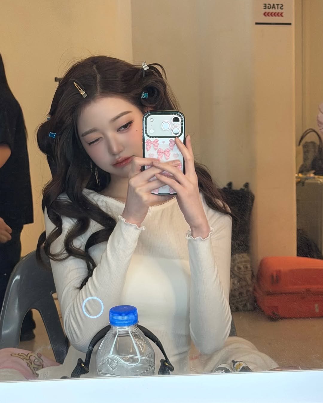 Behind-the-scenes cut of Jang Wonyoung (IVE)
