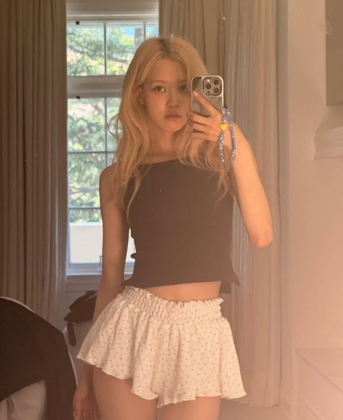Latest photo of ROSÉ (BLACKPINK)