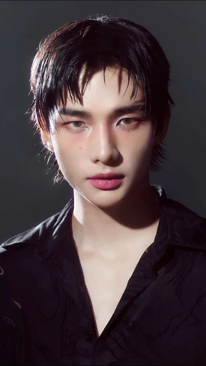 A moment captured by Hyunjin (Stray Kids)'s fan