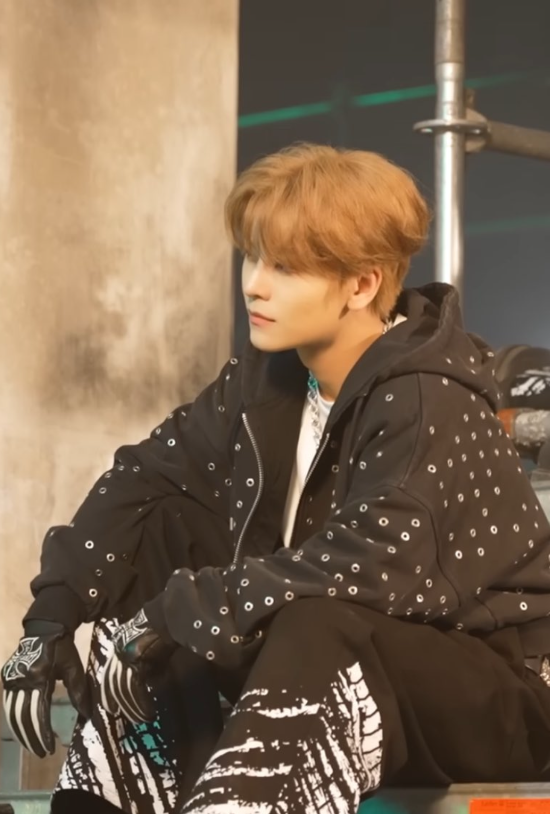 Recent activity shot of He Xinlong (ALPHA DRIVE ONE)