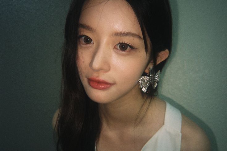 Recent activity shot of Minju (ILLIT)