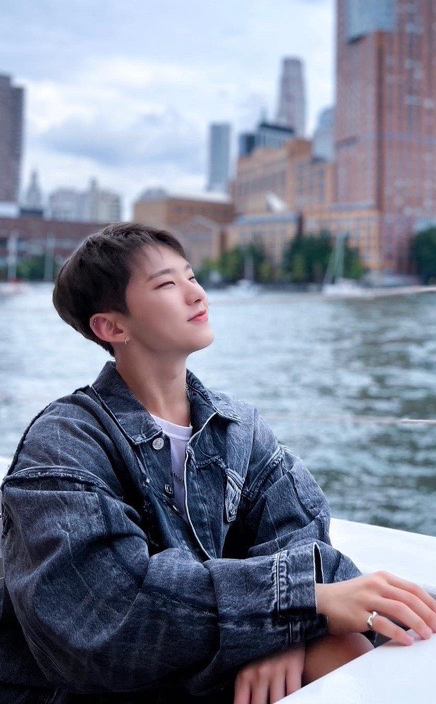 Recent activity shot of Hoshi (SEVENTEEN)