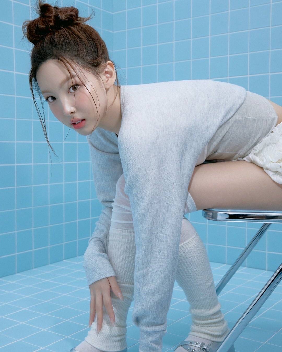 A moment captured by Nayeon (TWICE)'s fan