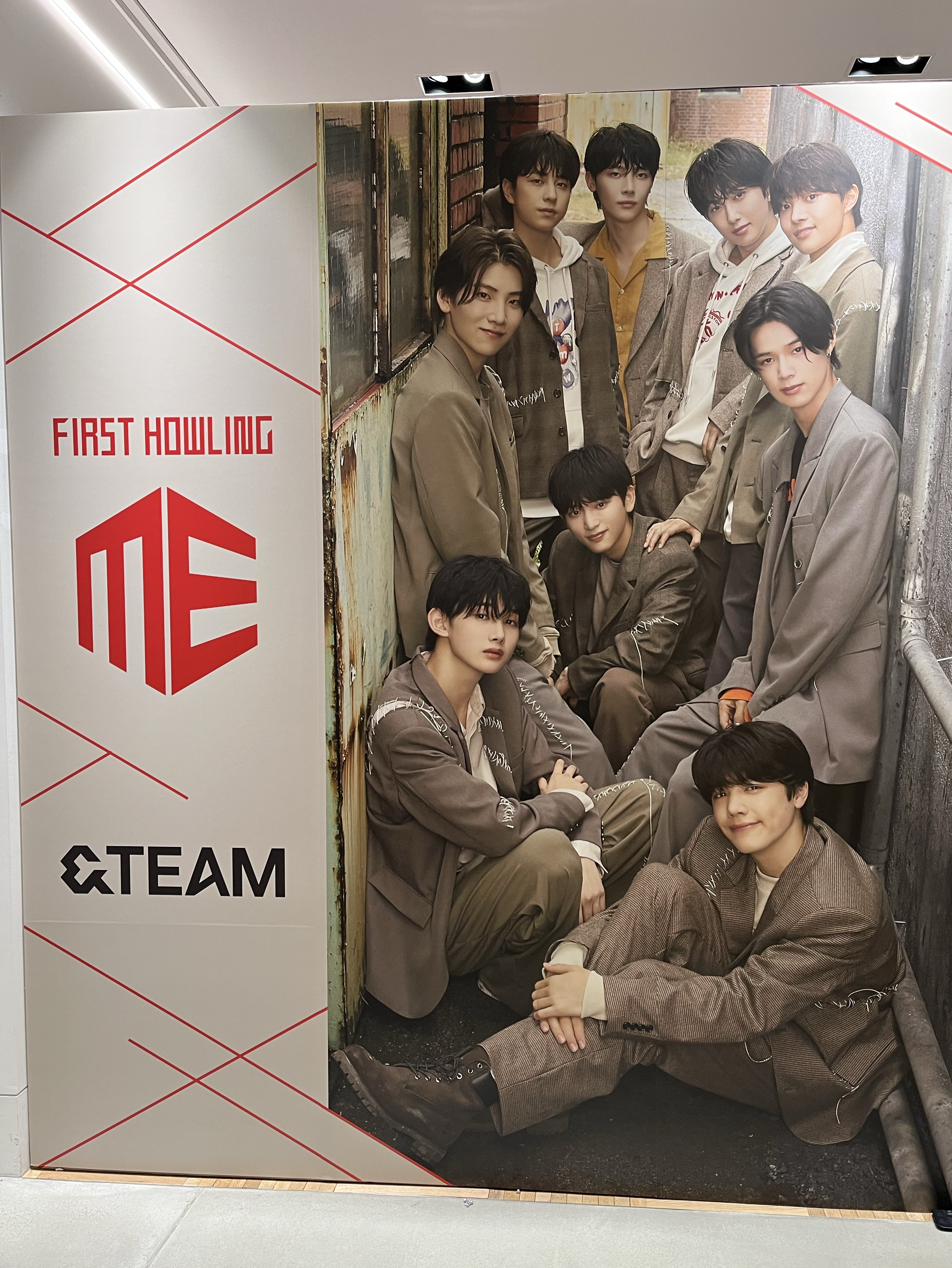 Latest photo of &TEAM