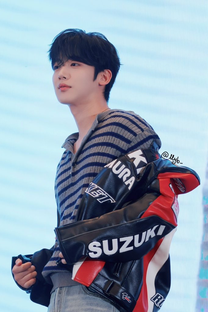 Latest photo of Kim Yohan (WEi)