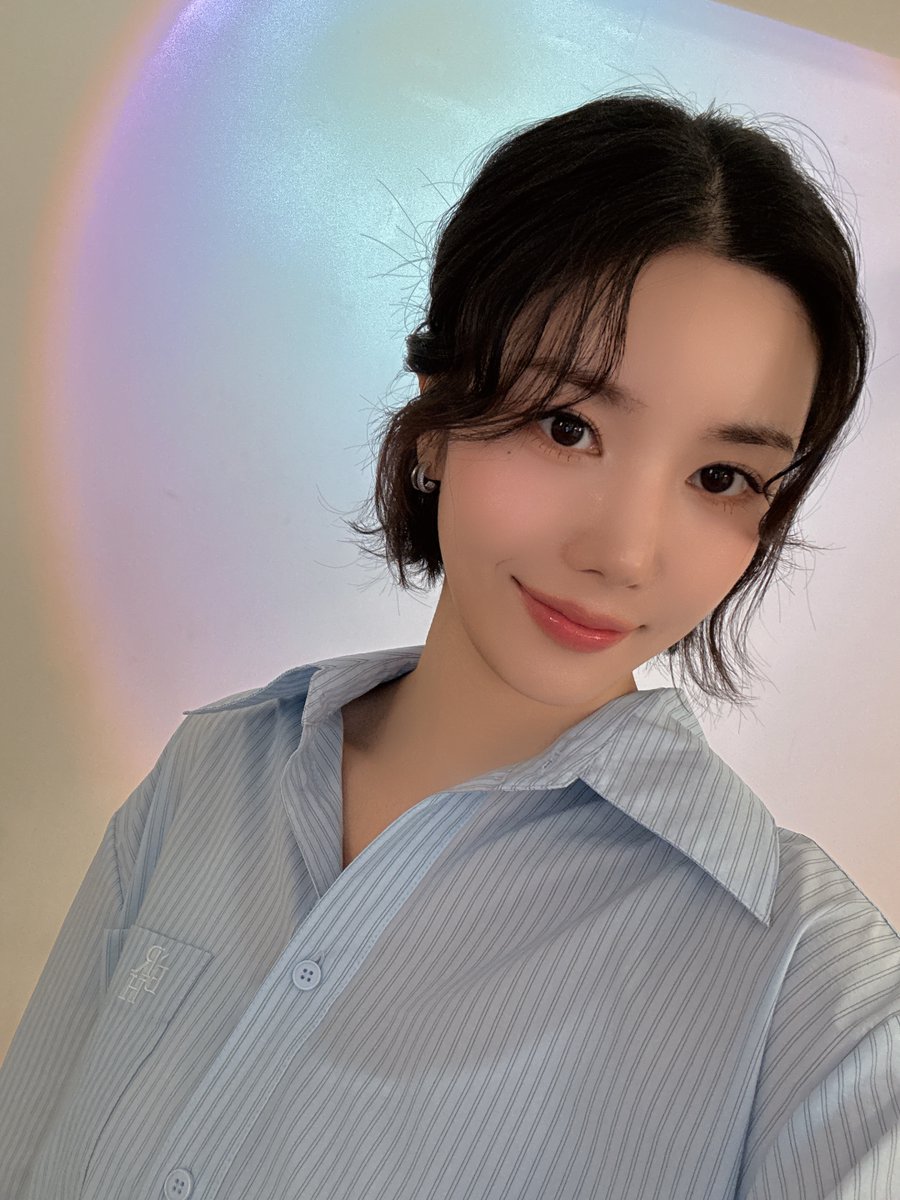 Recent activity shot of Kwon Eunbi