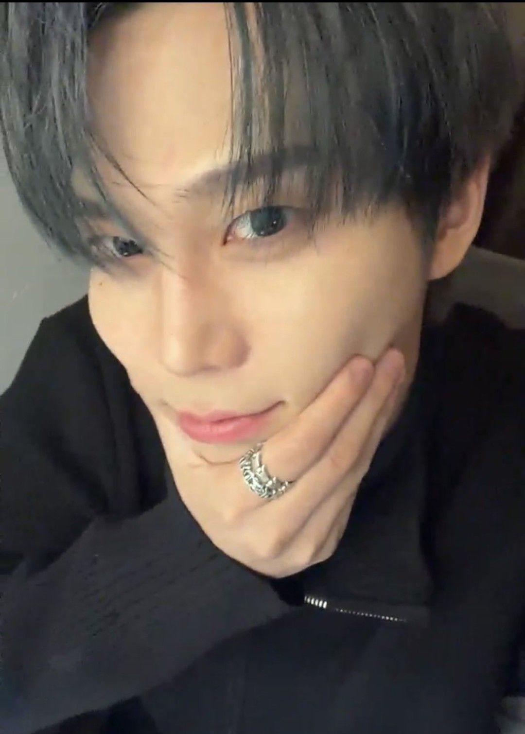 Behind-the-scenes cut of Junseo (BAE173)