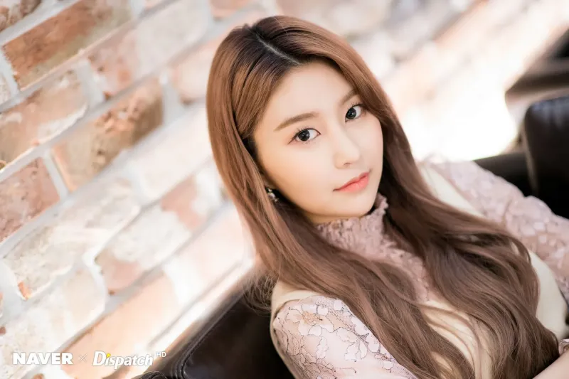 Recent activity shot of Hyebin (MOMOLAND)