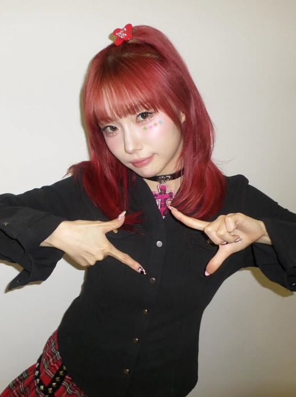 Foto aktivitas terbaru Seo Youngeun (Kep1er)