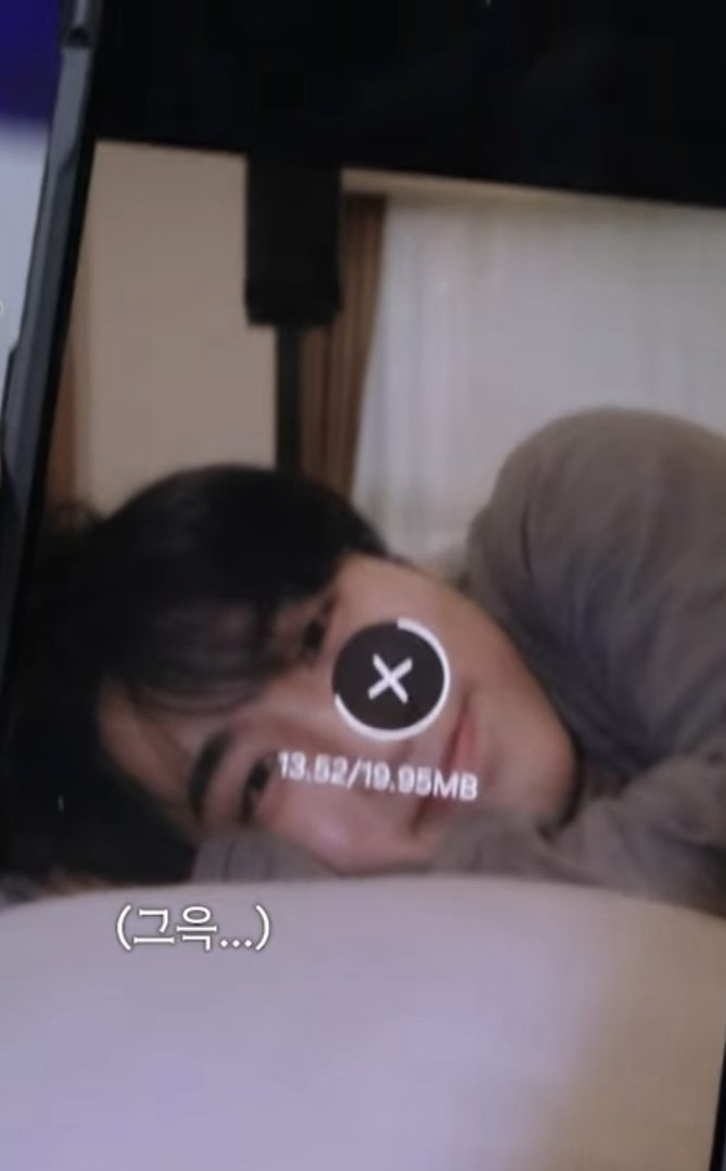 Fan-made special wallpaper for HAN (Stray Kids)