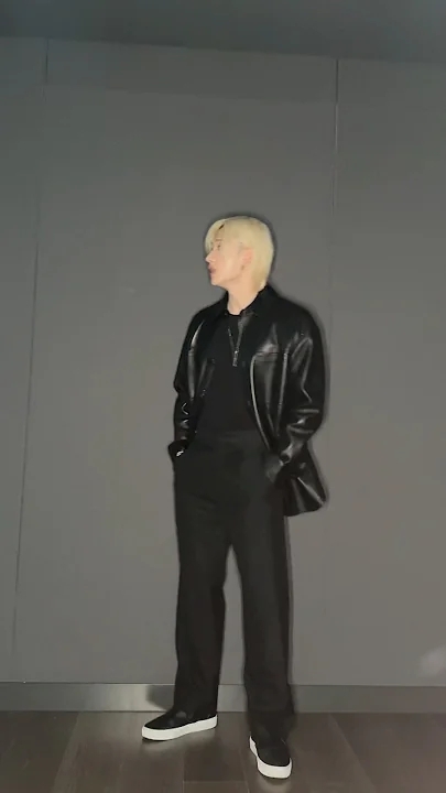 A heartfelt wallpaper shared by Stray Kids's fans