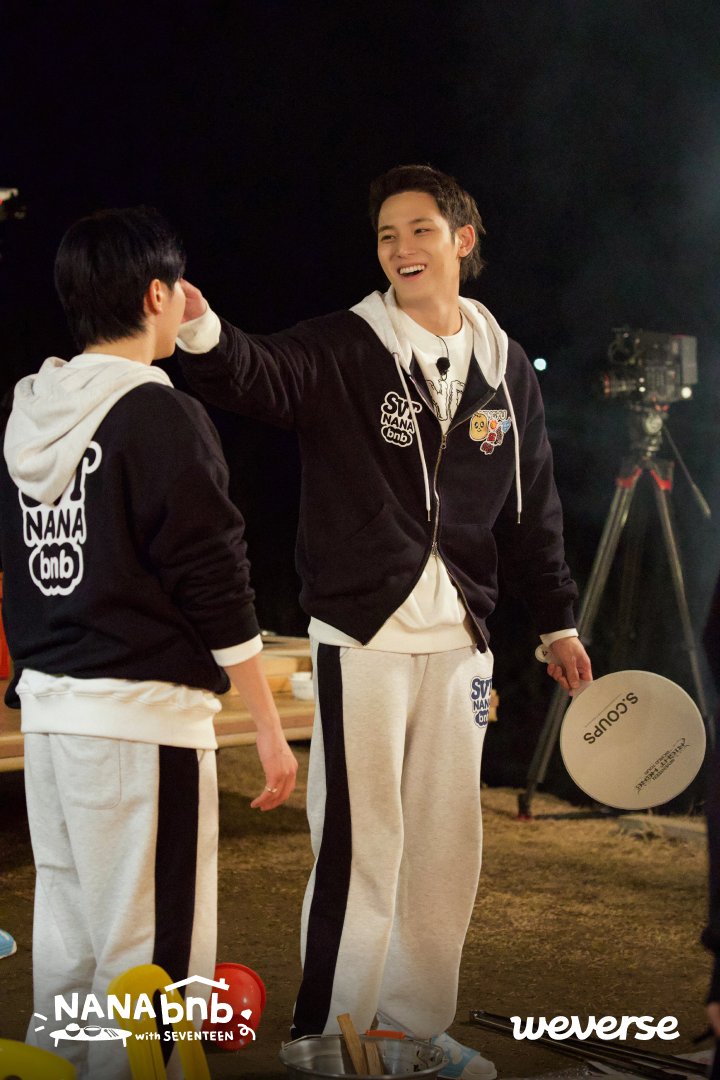 Recent activity shot of Mingyu (SEVENTEEN)