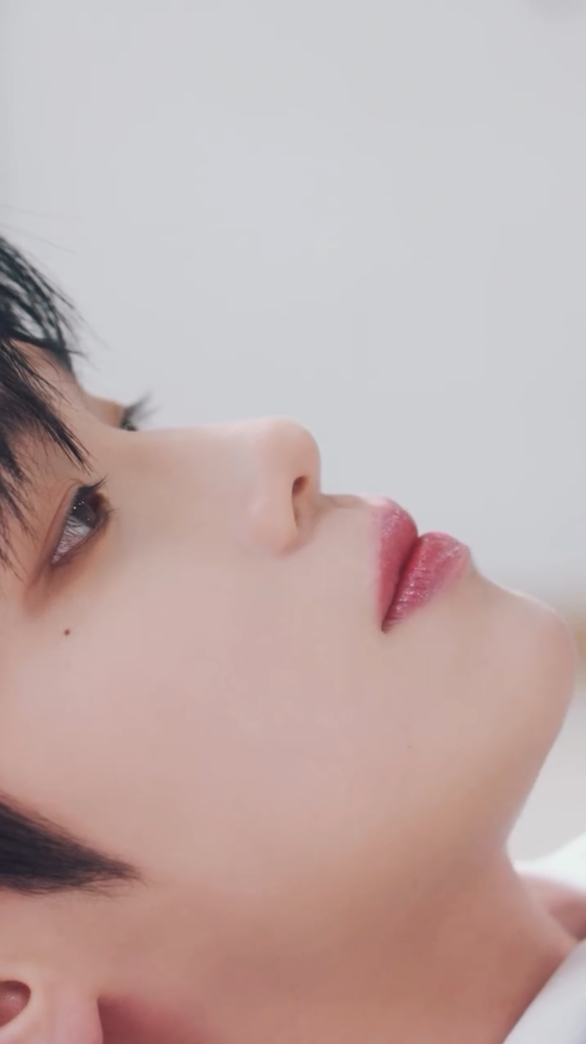 Latest photo of Kim Taerae (ZEROBASEONE)