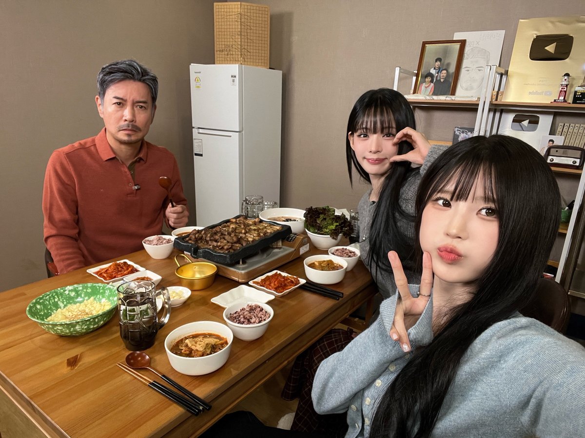 Behind-the-scenes cut of fromis (9)