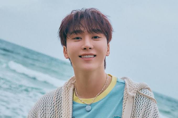 Latest photo of Seungkwan (SEVENTEEN)