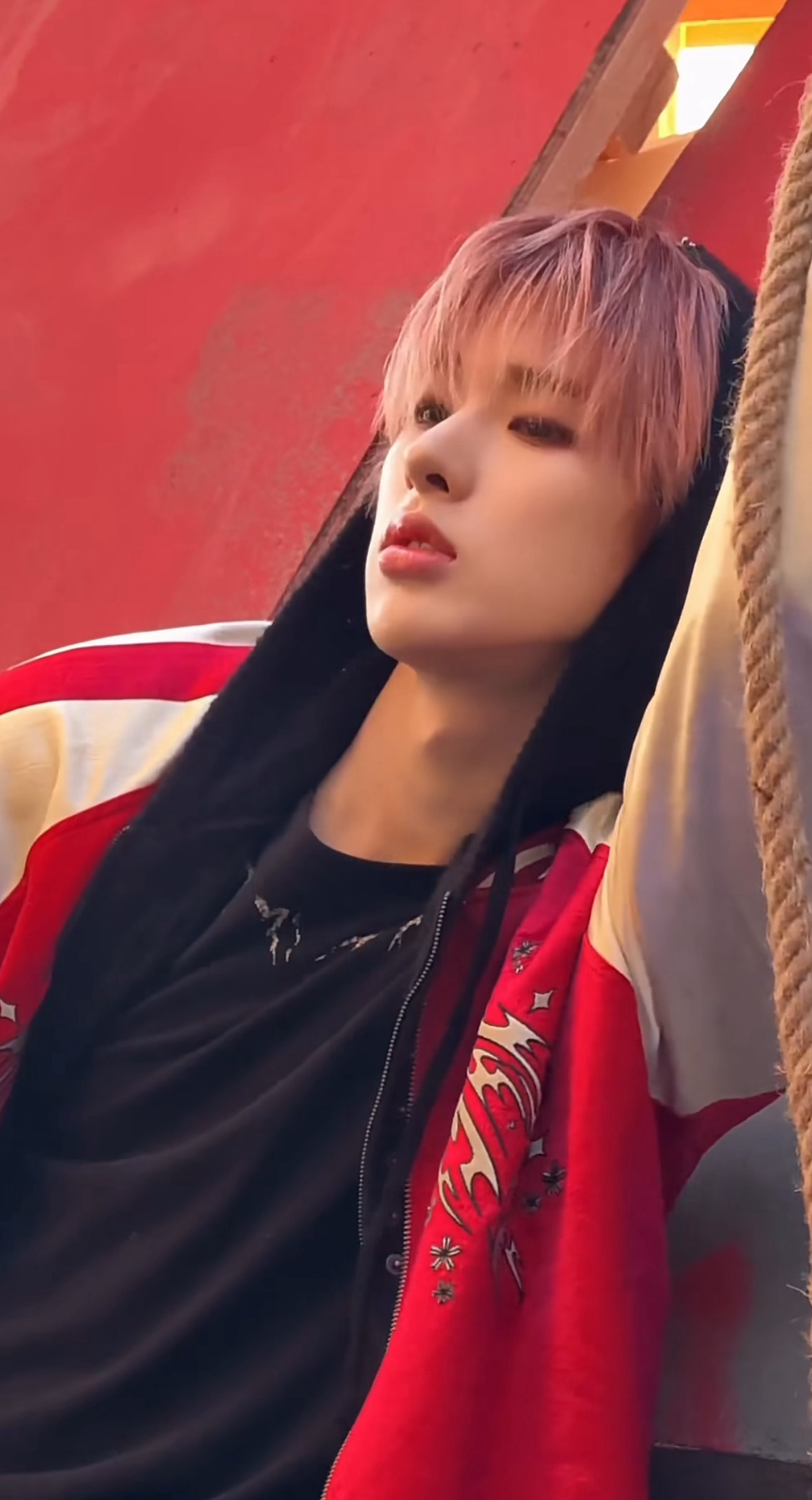 A heartfelt wallpaper shared by Tomoya (NEXZ)'s fans