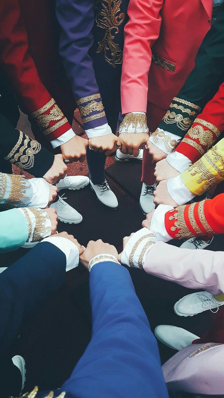 최애 팬덤이 추천하는 세븐틴 배경 이미지