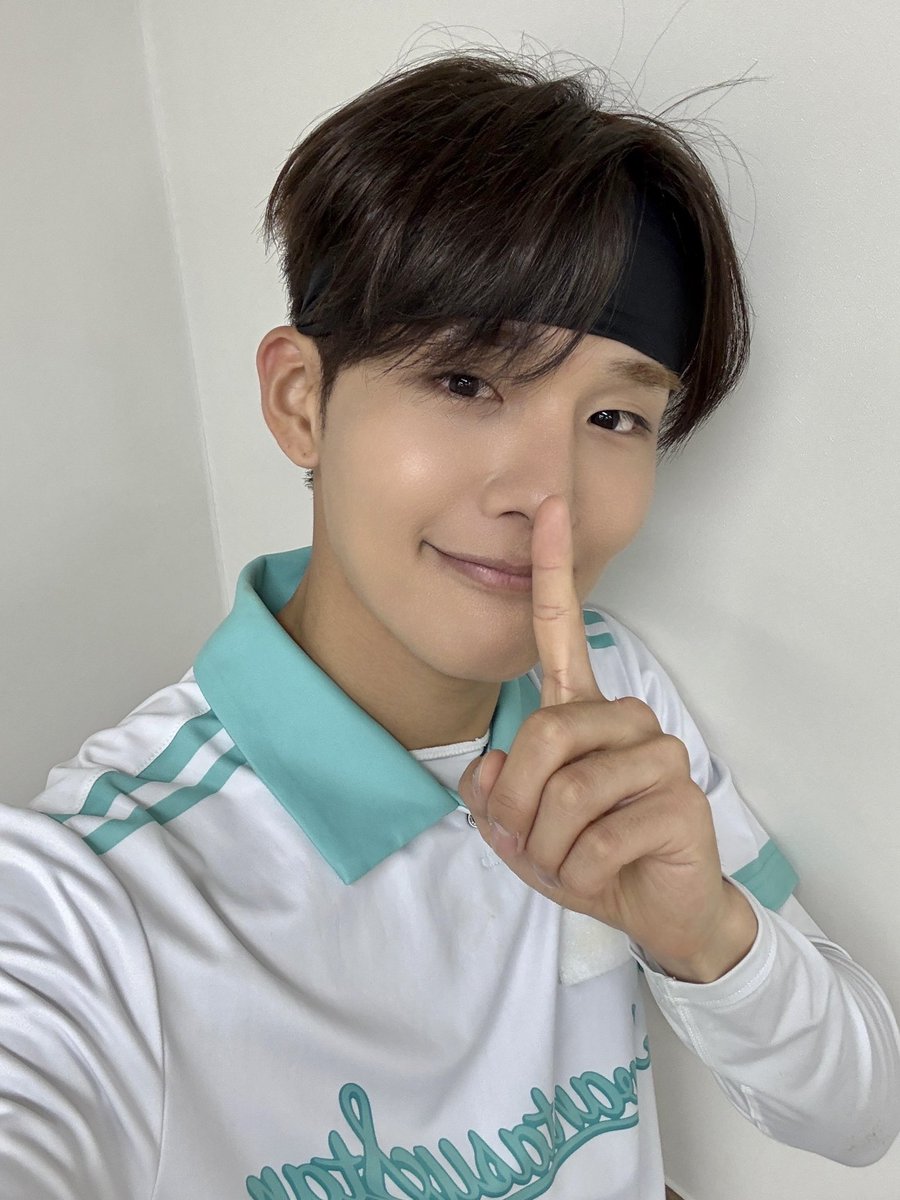 Latest photo of CIX